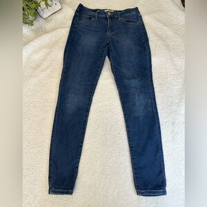 SO brand jeggings. Women’s size 7/28.
